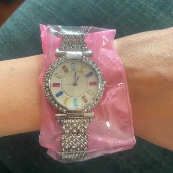 NEW Ladies Rainbow Dial Bling Sparkly Watch- Silver Tone - Picture 3 of 6